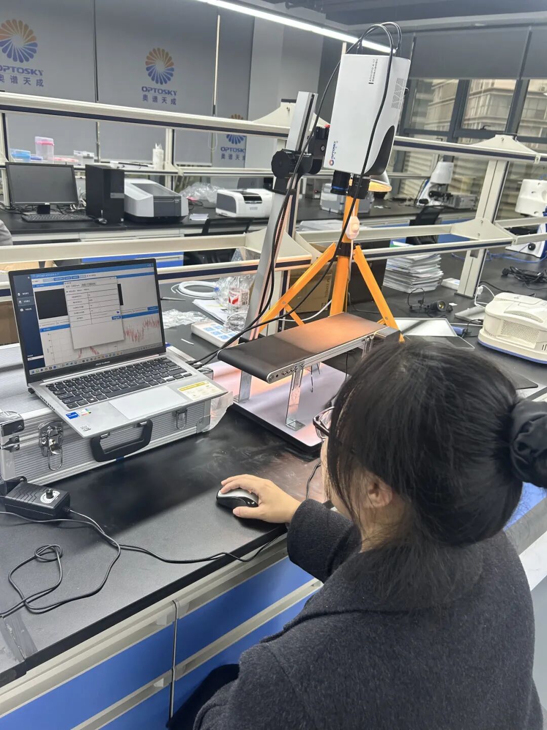 国产高端光谱仪器 图片